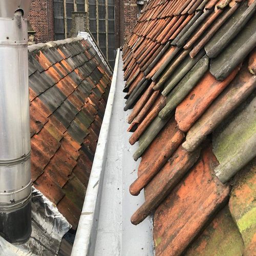 Oude dakgoot weer helemaal nieuw Dakgoot in Boskoop reparatie
